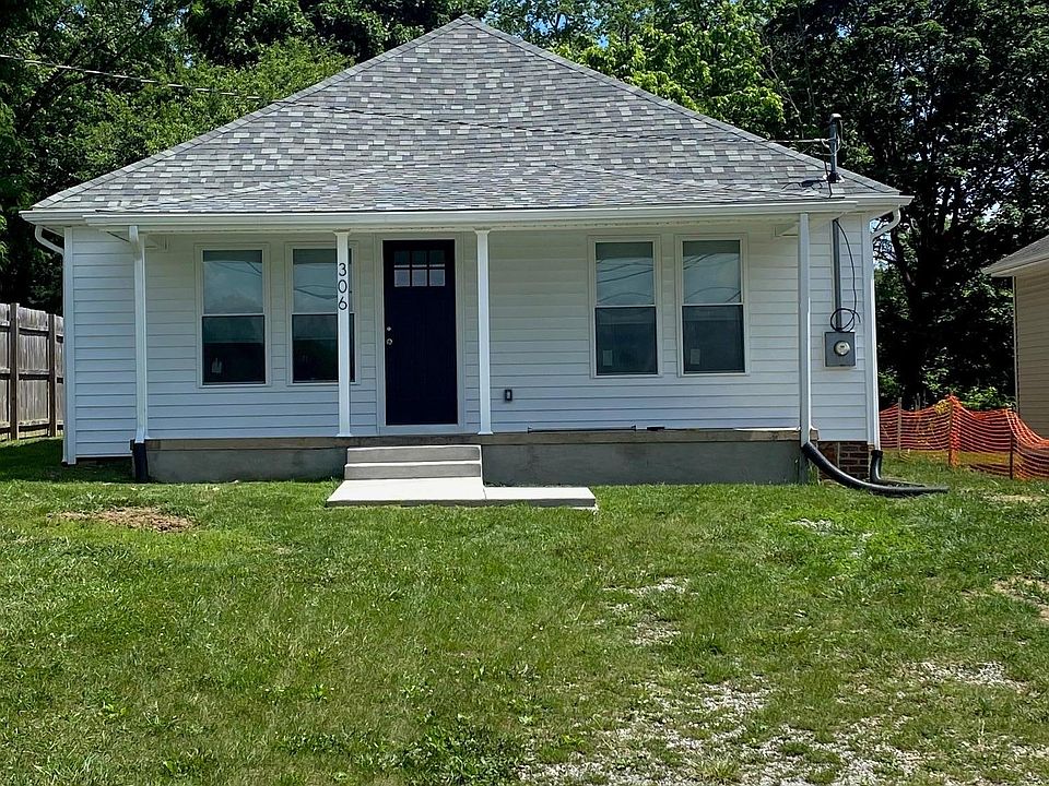 Fully renovated in 2024 with brand-new HVAC, Windows, Siding, Insulation, roof, flooring, drywall, electric, plumbing and kitchen.