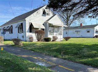904 Detroit Ave, Youngstown, OH 44502