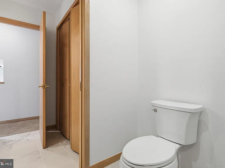 22 Poplar Point Rd — Photo 25