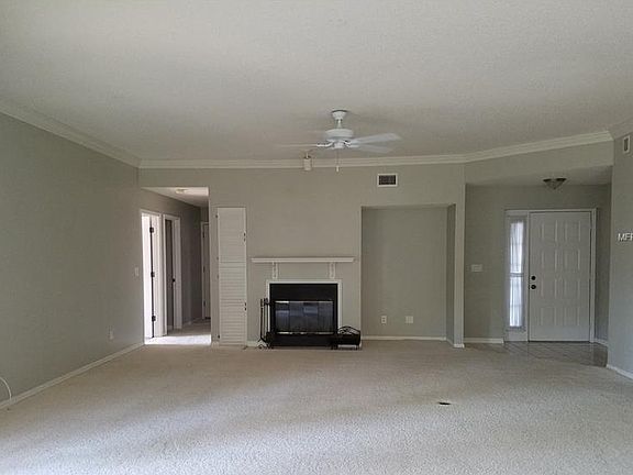 5th image of 3015 Red Oak Ct APT 104
