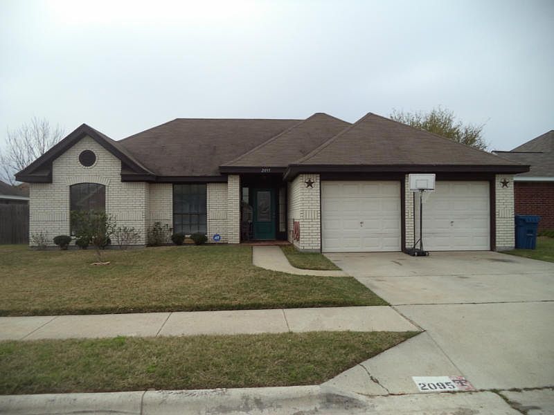 1st image of 2095 Jenica Dr