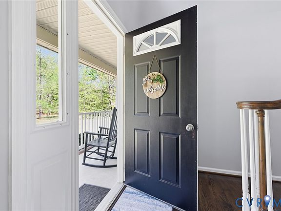 3rd image of 2851 Deer Run Dr