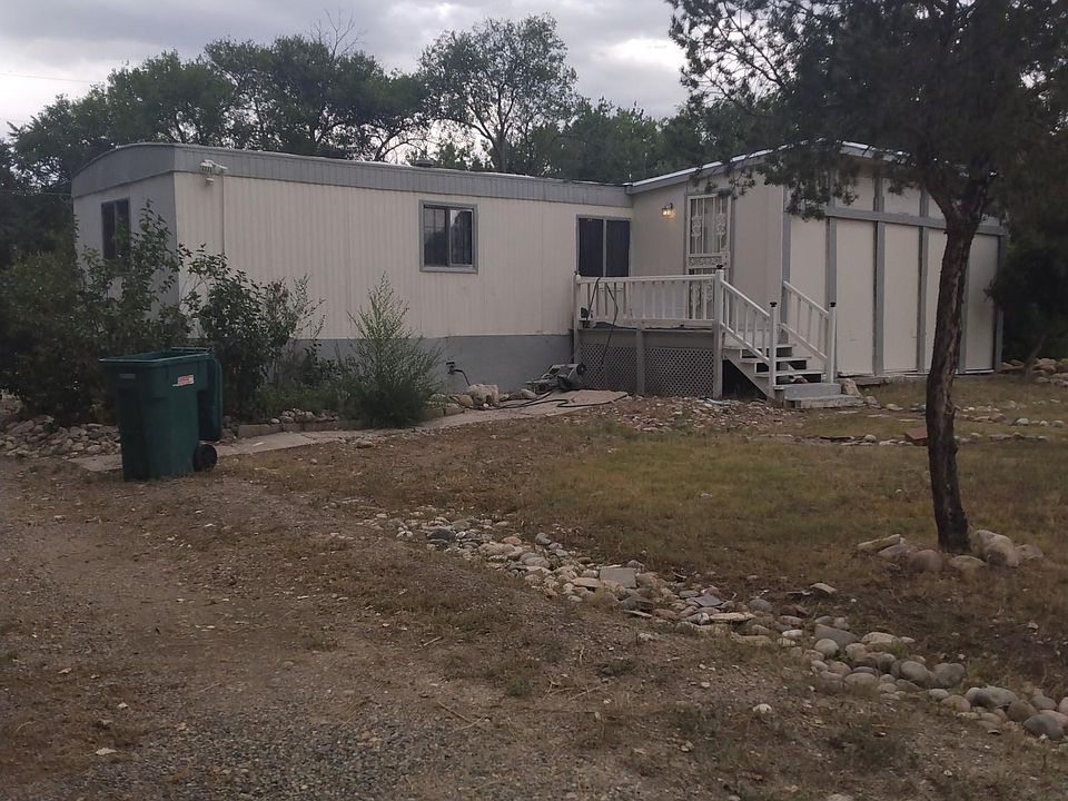 1st image of 832 Aspen Cir