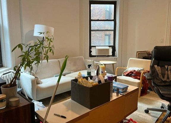 4th image of 245 E 83rd St APT 3B