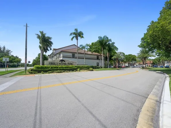 620 S Park Rd #172, Hollywood, FL 33021