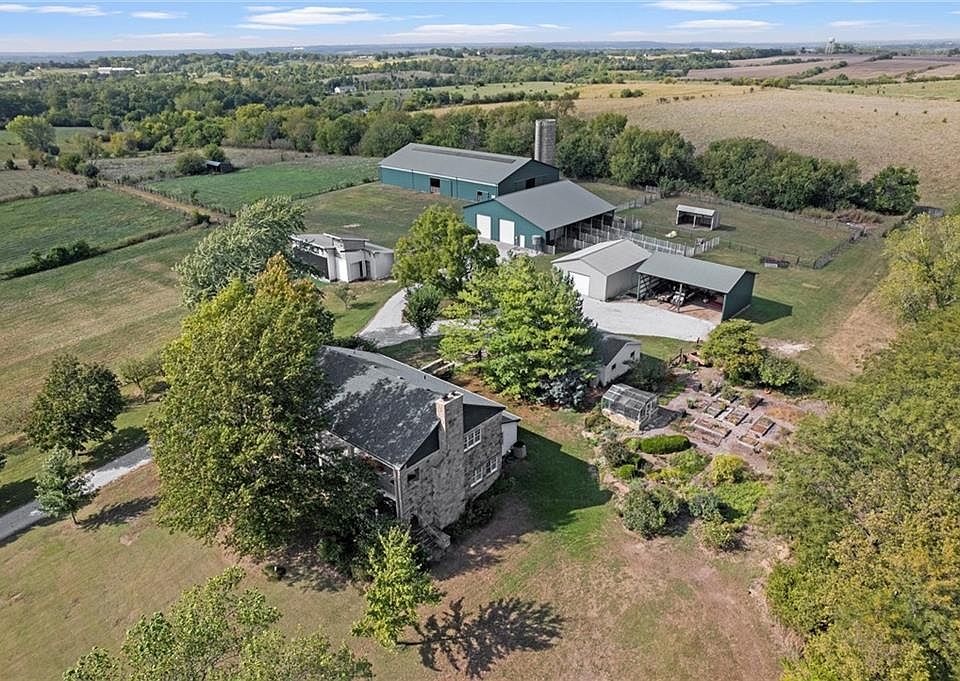 1st image of 17580 Cantrell Rd