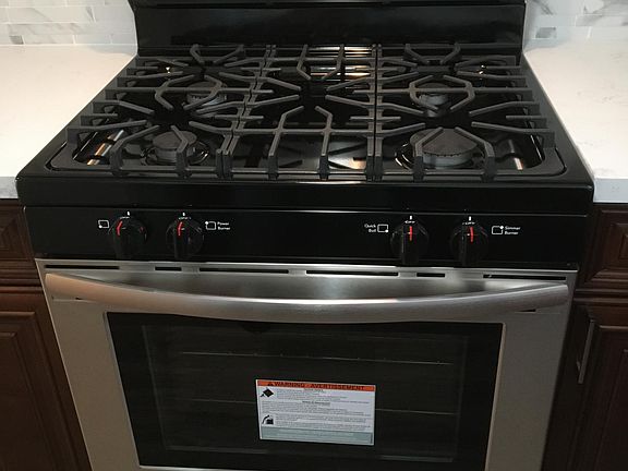 2nd image of 8539 Saturn St APT 3