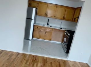 835 E 221st St Floor 3, Bronx, NY 10467
