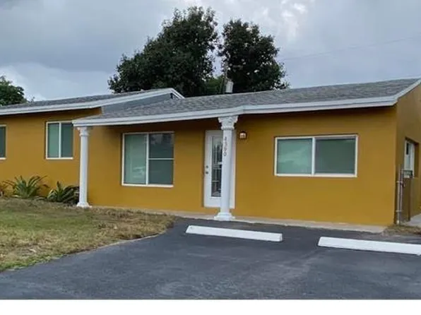 4390 SW 23rd St, Fort Lauderdale, FL 33317
