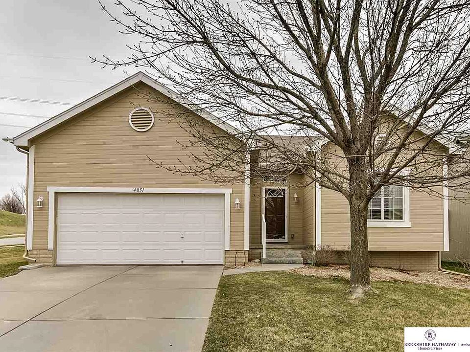 1st image of 4851 S 189th Cir