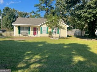 102 Hardeeville Rd, Savannah, GA 31419