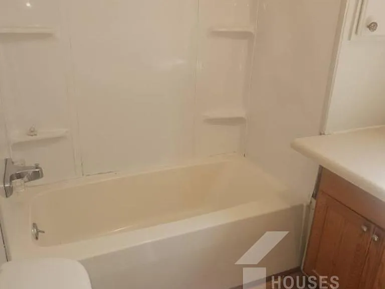130 Rooker Ln — Photo 11