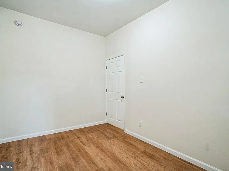435 N 32nd St #1 — Photo 19