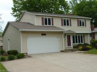 6361 Hopkins Rd, Mentor, OH 44060