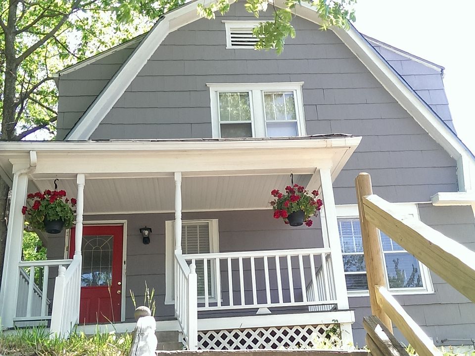 1st image of 4931 Woodland Ave