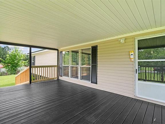4th image of 504 Brandon Dr