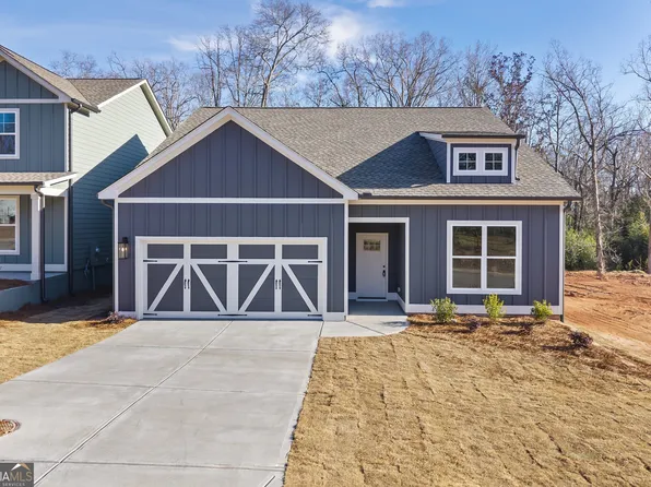 75 Bowers Estates Dr, Hartwell, GA 30643