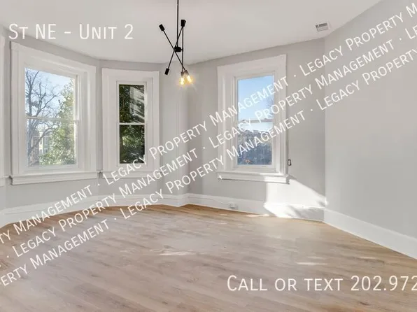 500 G St NE APT 2, Washington, DC 20002