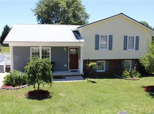 50 Sunset St, Granite Falls, NC 28630