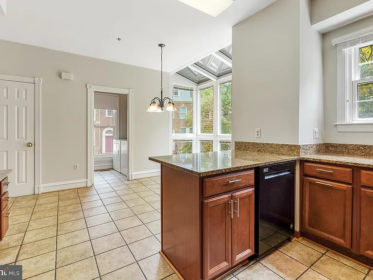 9700 Whitley Park Pl #Townhouse 19 — Photo 12