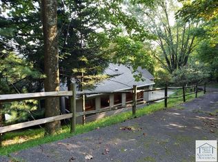 1695 Elk Spur Rd, Fancy Gap, VA 24328