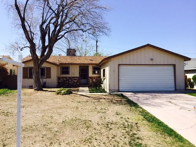 3104 Arnold St photo 1