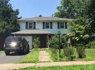 44 Palmer Pl, Leonia, NJ 07605