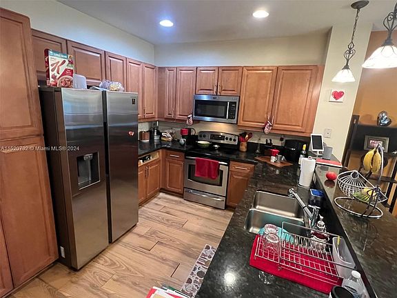 3rd image of 3236 SW 16th Ter #3236