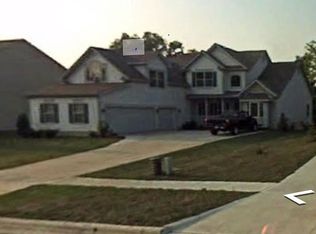 175 Lantern Ln, Plain City, OH 43064
