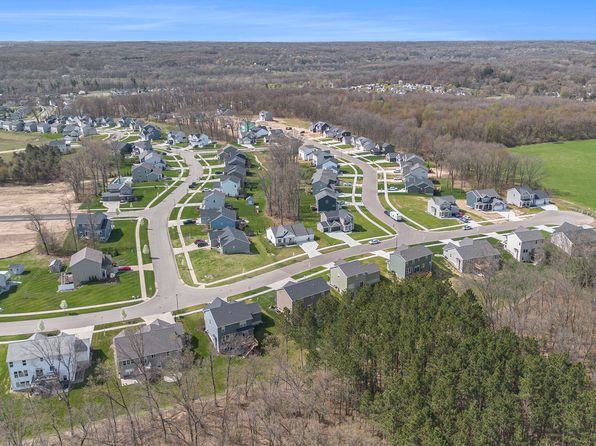 11557 Old Gun Club Dr, Lowell, MI 49331