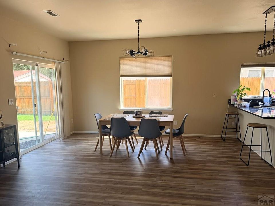 2nd image of 1022 Pinecrest Dr