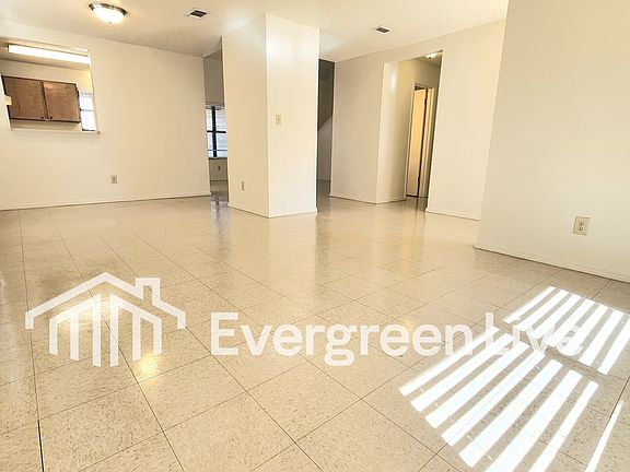 4th image of 2312 Sandia Ct