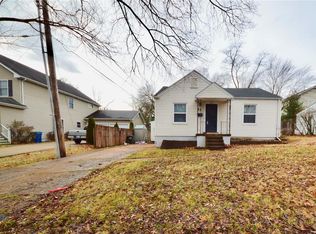 427 Venneman Ave, Saint Louis, MO 63122