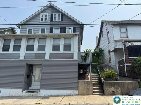 957 Washington Ave, Northampton, PA 18067