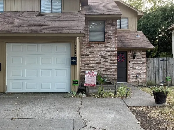 2639 Santa Barbara Dr, Grand Prairie, TX 75052