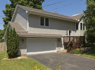 1609 Gull Ln, Mound, MN 55364