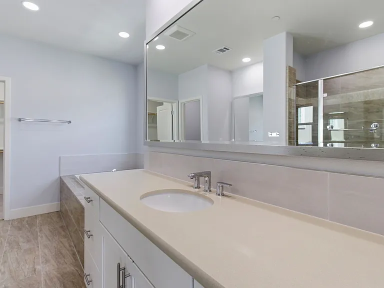 4013 Bothrin St — Photo 25