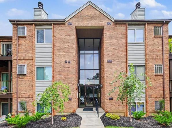5985 Meadow Creek Dr APT 9, Milford, OH 45150