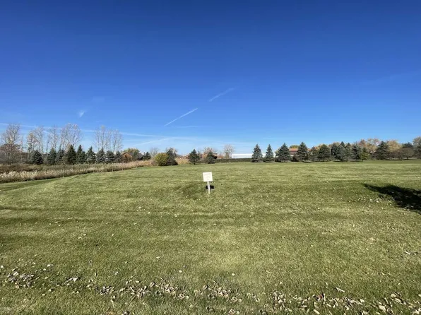 14604 W Concord Ct, Wadsworth, IL 60083