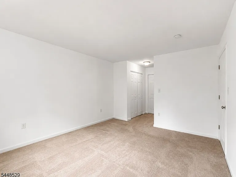 23 Norwich Pl — Photo 14