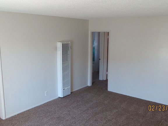 5th image of 1014 N Van Ness Ave APT B