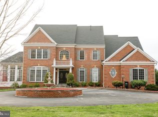 6013 Riggs Rd, Laytonsville, MD 20882