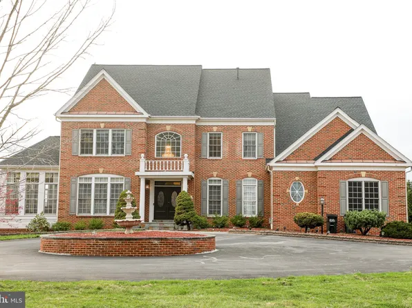 6013 Riggs Rd, Laytonsville, MD 20882