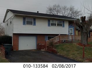 3381 Quaker Rd, Columbus, OH 43207