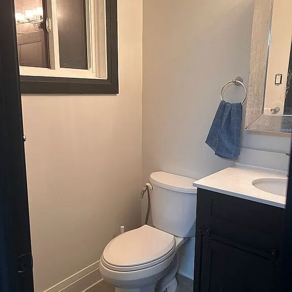 2604 Hornsgate Dr #UPPER — Photo 11