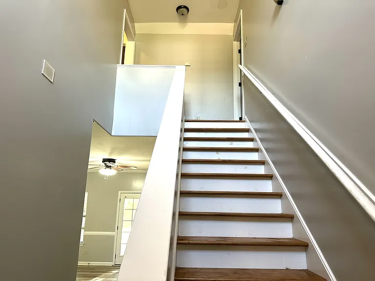 40 Green Willow Dr — Photo 13