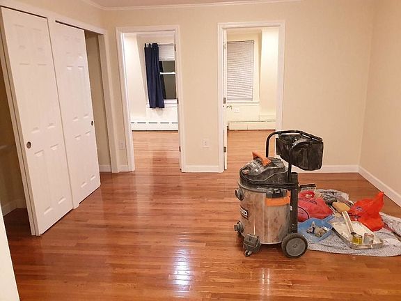 5th image of 20-71 32nd St #33