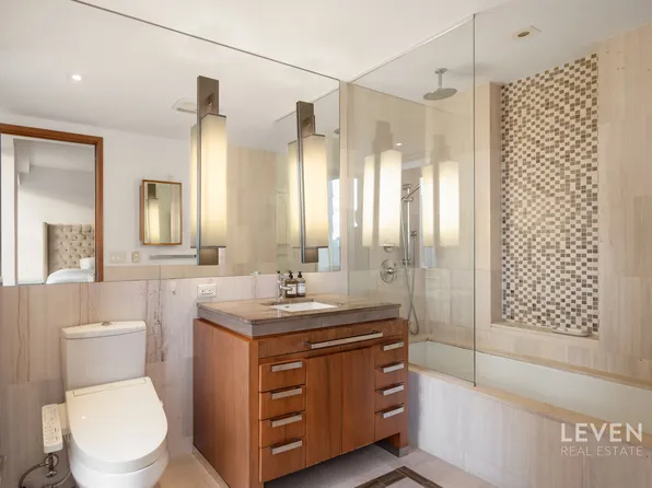 400 Fifth Avenue image 6 of 12