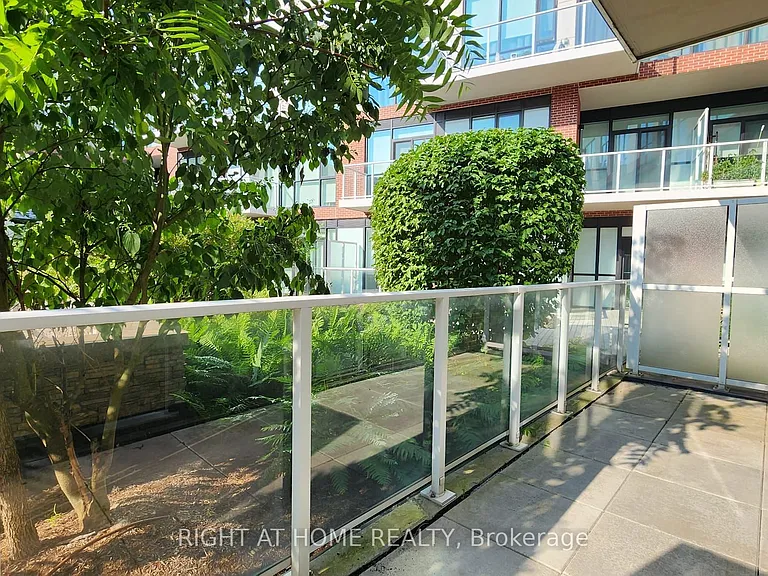 20 Fred Varley Dr #210 — Photo 24