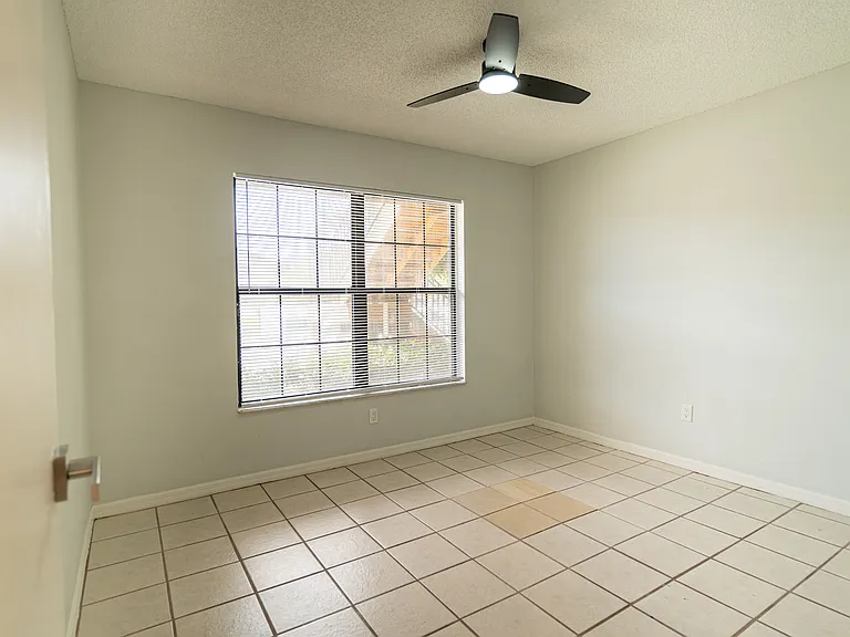 5254 Treetops Dr — Photo 6